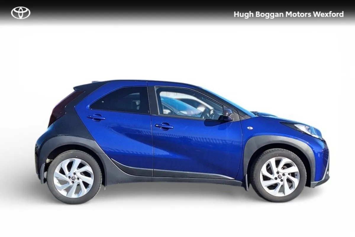 Toyota Aygo X DESIGN S-CVT 4DR - Image 3