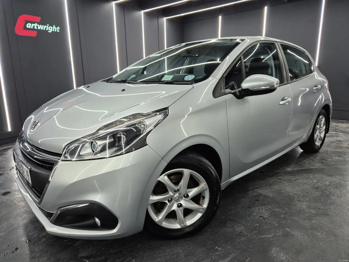 Peugeot 208 2016 - Image 1