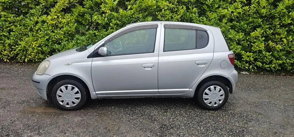 2001 Toyota yaris automatic vitz - Image 2