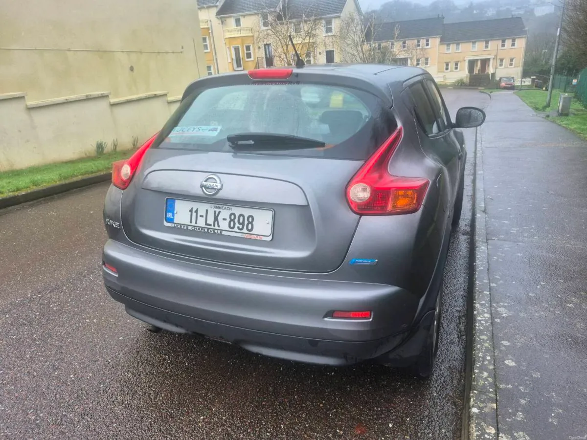 Nissan Juke 2011 - For repair or parts - Image 1