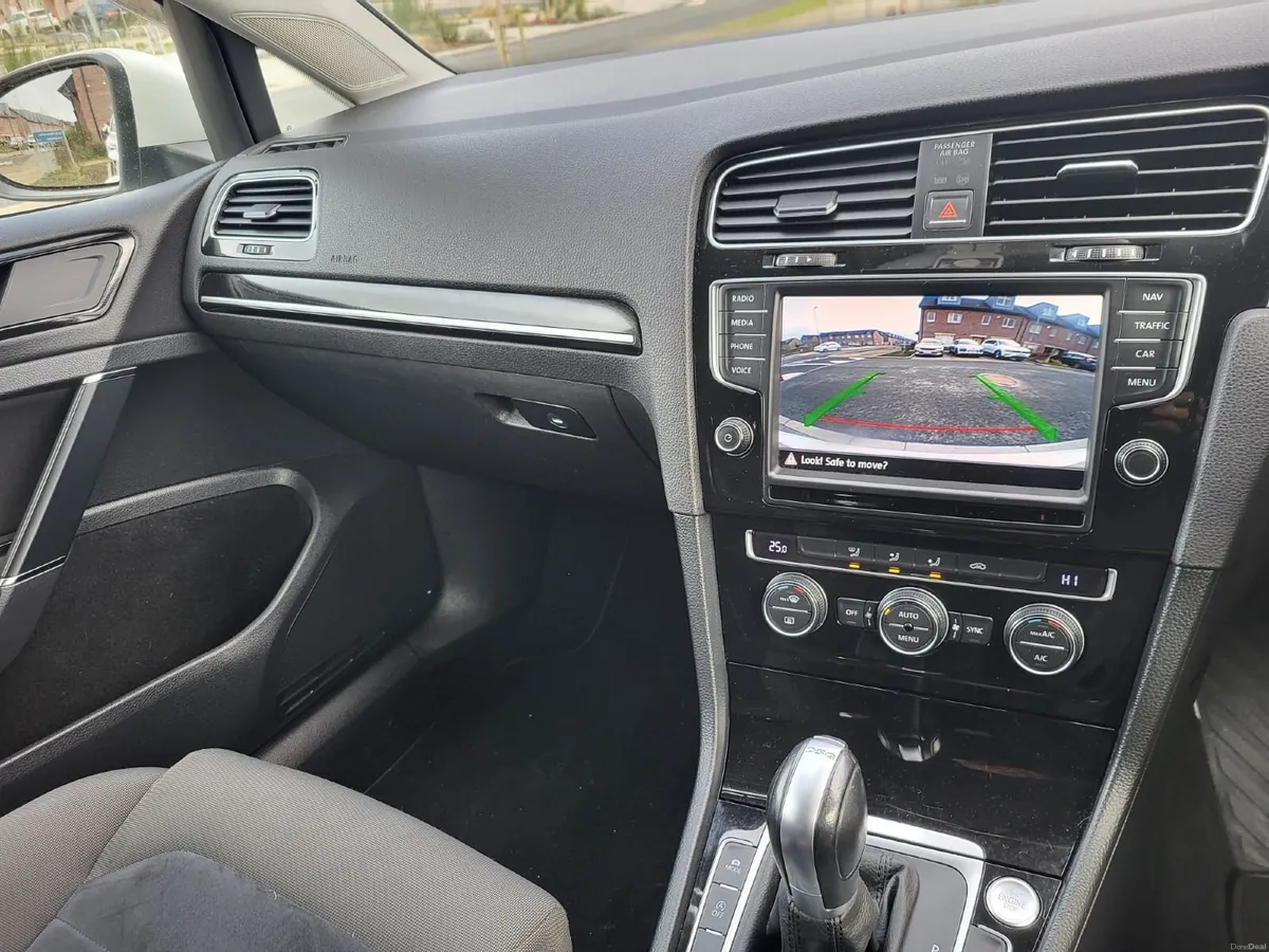 Golf 2014, 1.4TSI Highline Automatic- Price €8,400 - Image 4