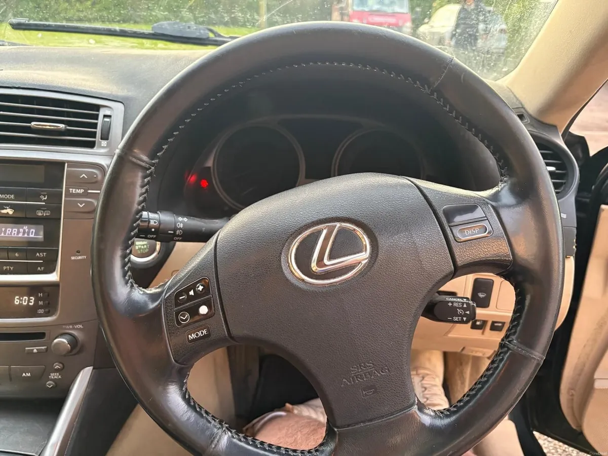 Lexus IS 2007 - Image 2