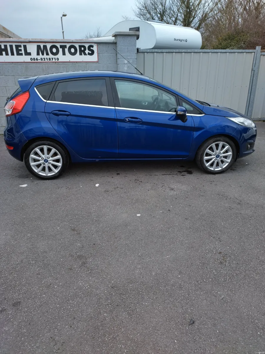 FIESTA DIESEL H BACK 2016 - Image 1