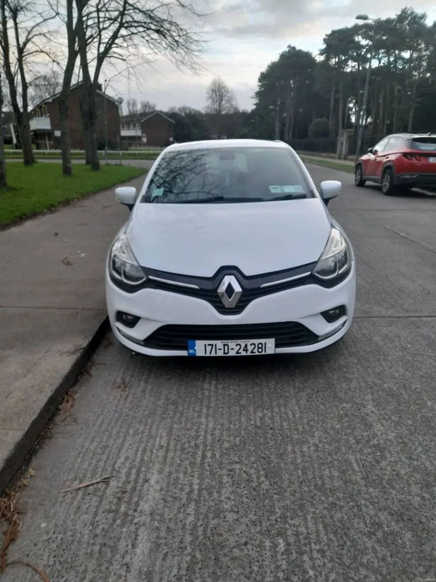 Renault Clio - Image 1