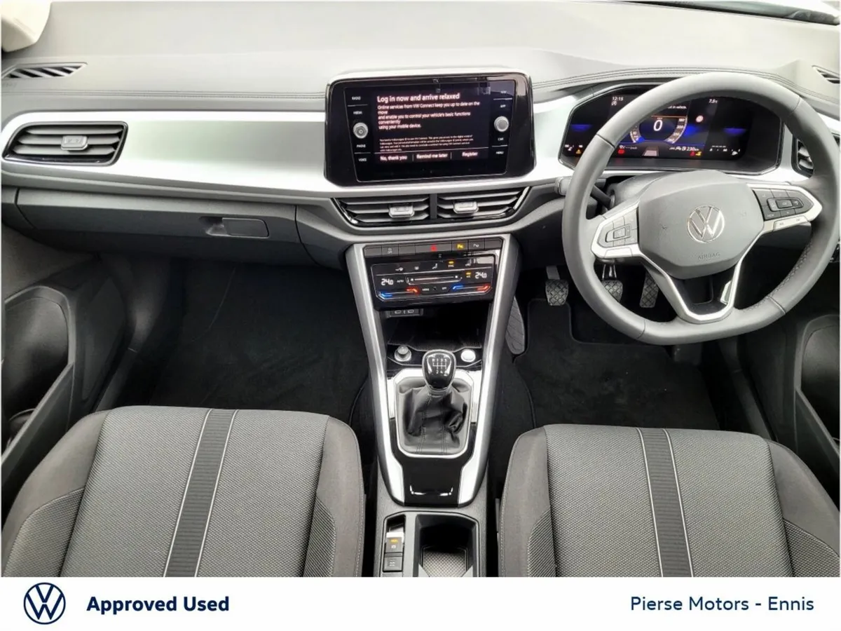 Volkswagen T-Roc EDITION 75 2.0TDI M6F 116HP - Image 4