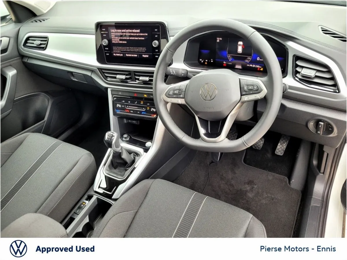 Volkswagen T-Roc EDITION 75 2.0TDI M6F 116HP - Image 2