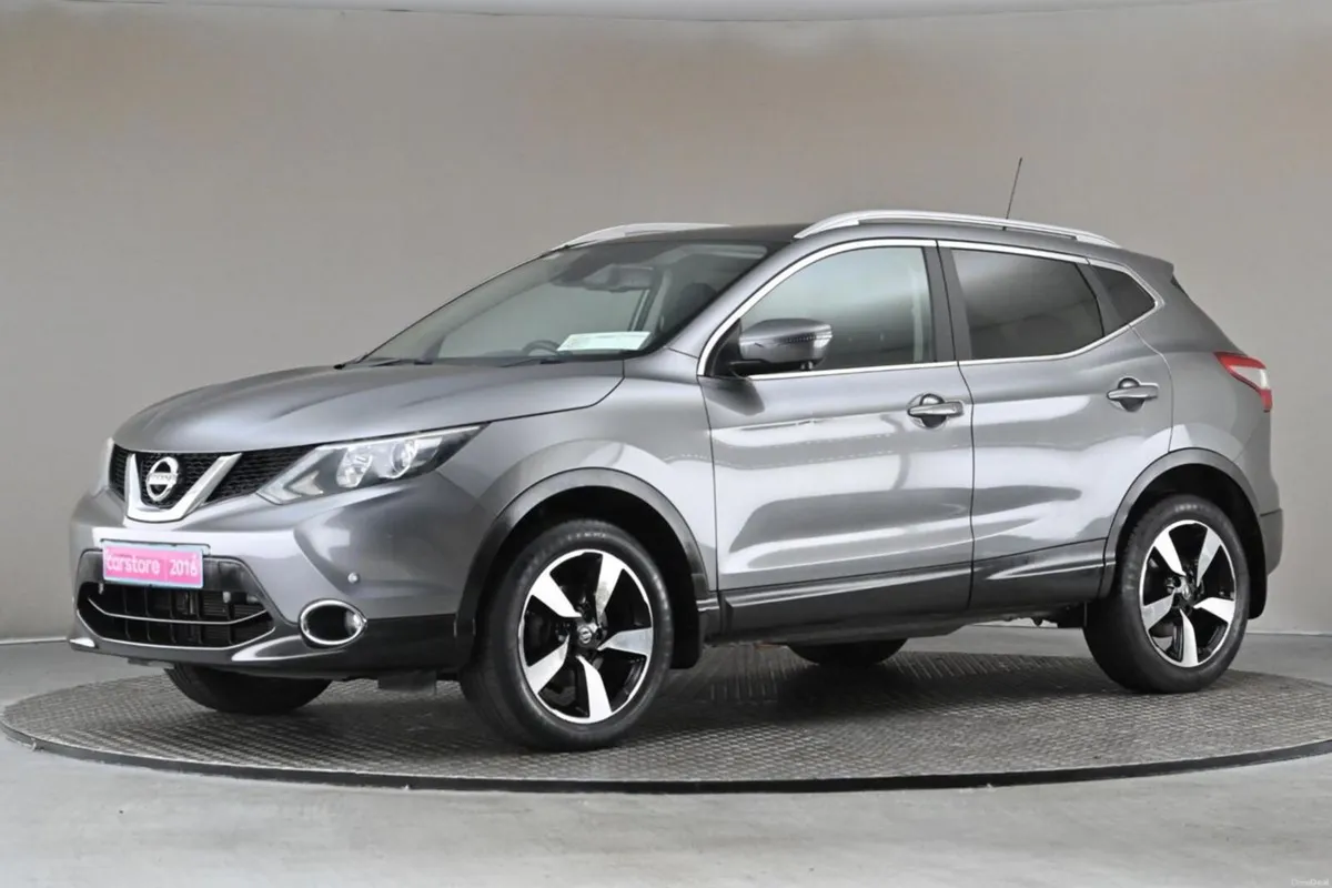 Nissan Qashqai 1.2 PET SV PREMIUM 6SPD **LOW MILEA - Image 4