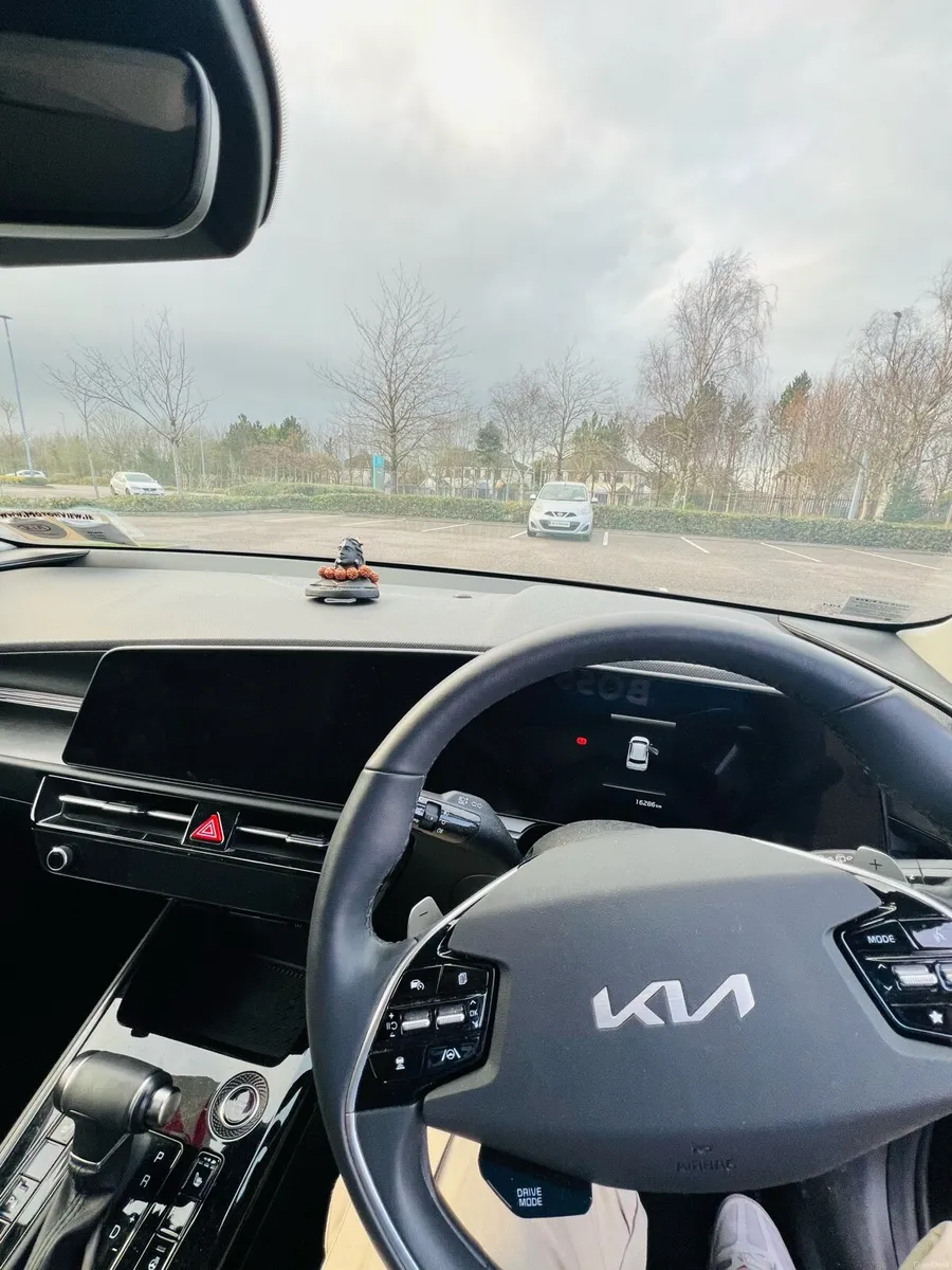 Kia Niro K3 HEV Automatic Petrol + Hybrid - Image 4