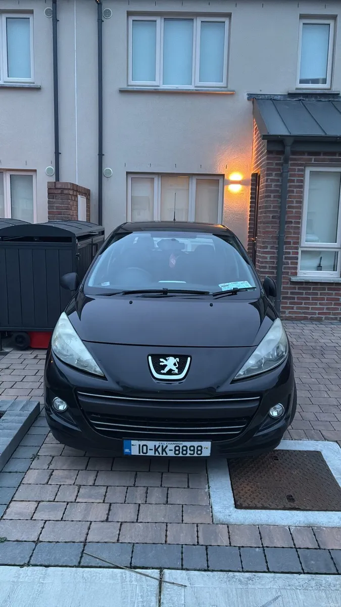 Peugeot 207 €1300 - Image 1