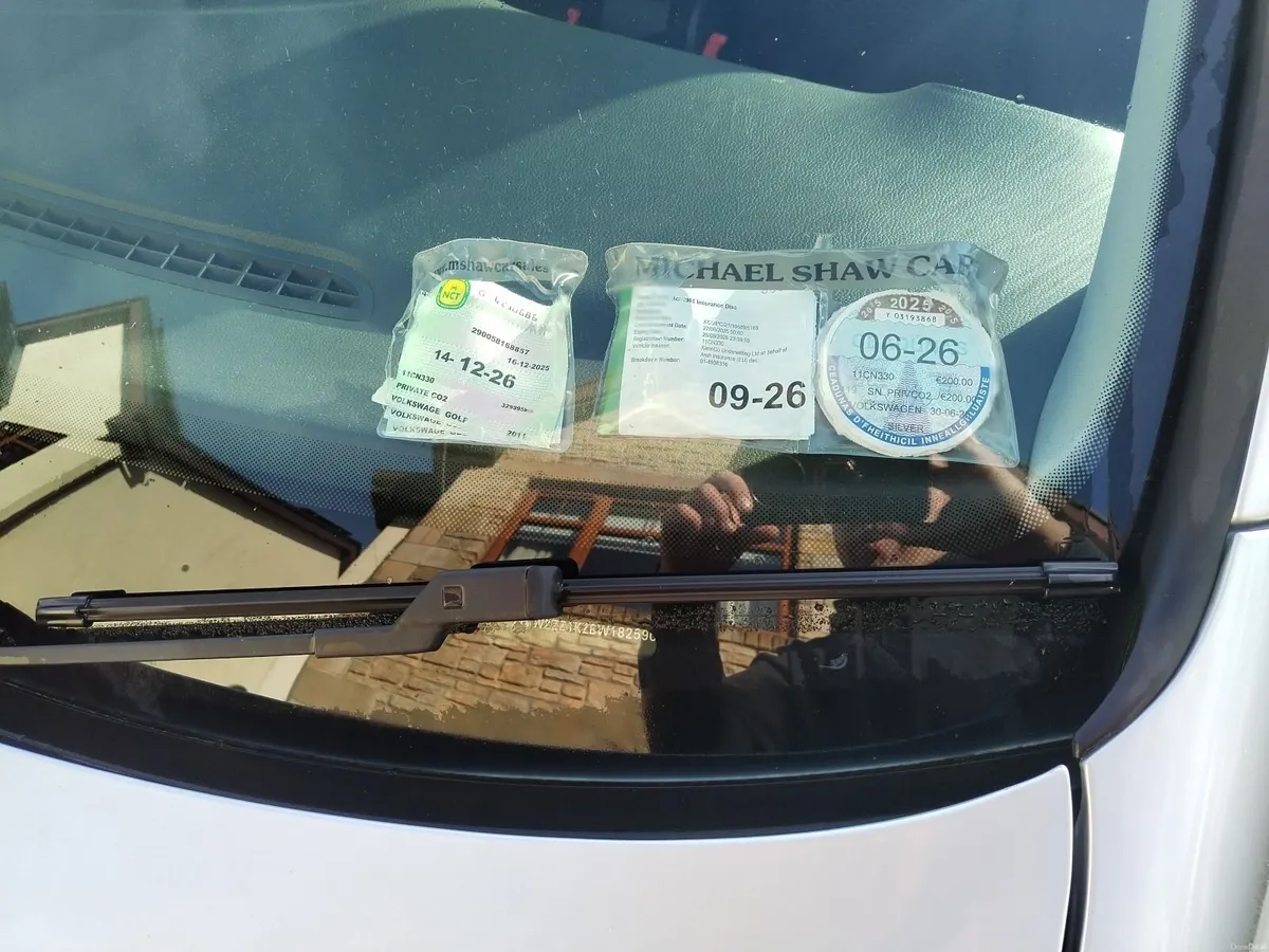 Volkswagen Golf 2011 - Image 4