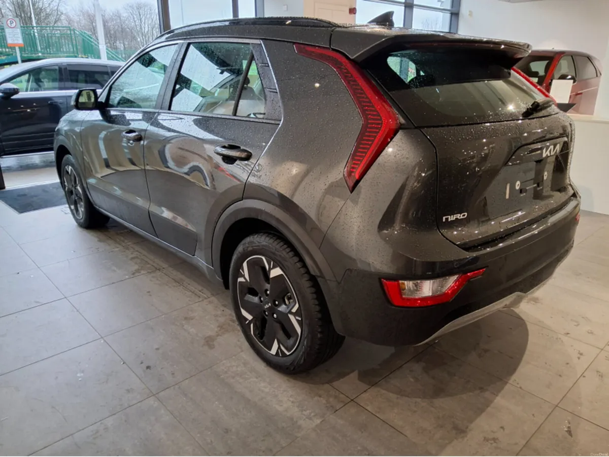 Kia Niro 2 EV ** Long Range Battery ** - Image 4