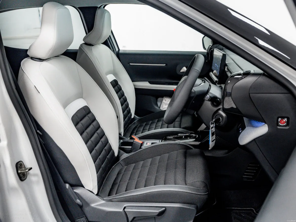 Citroen C3 Aircross ë-Max 54kWh 115HP - Image 3