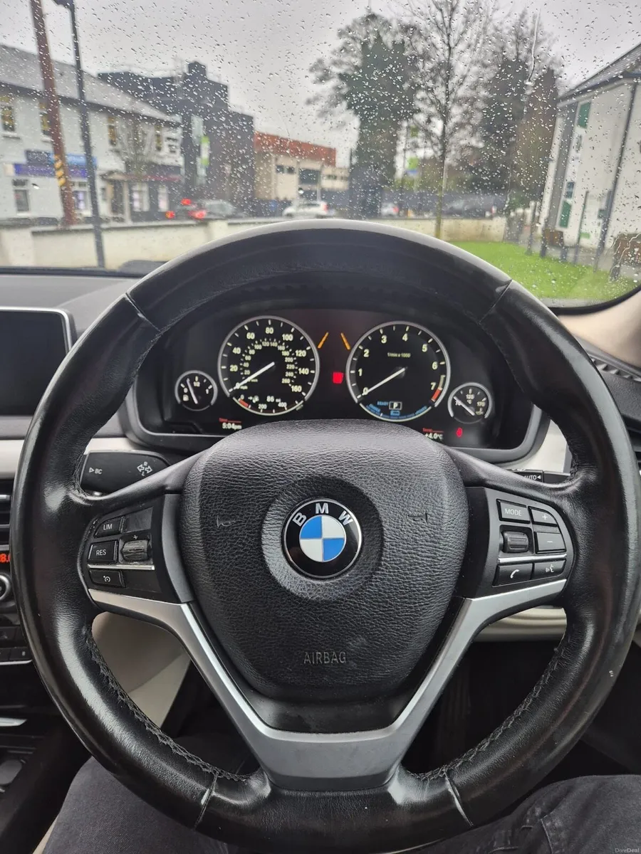 BMW X5 - Image 3