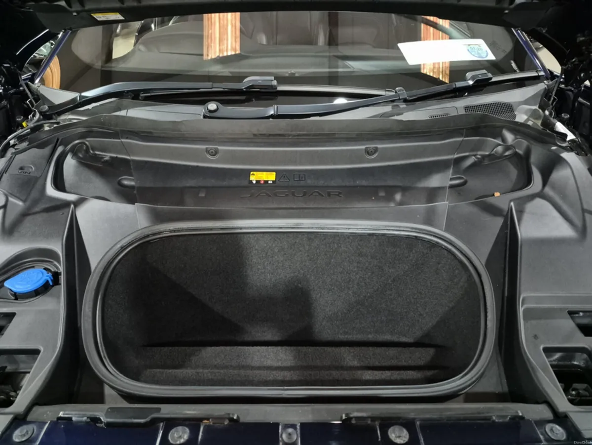 Jaguar I-Pace R-DYNAMIC SE 90KWH 400P - Image 3