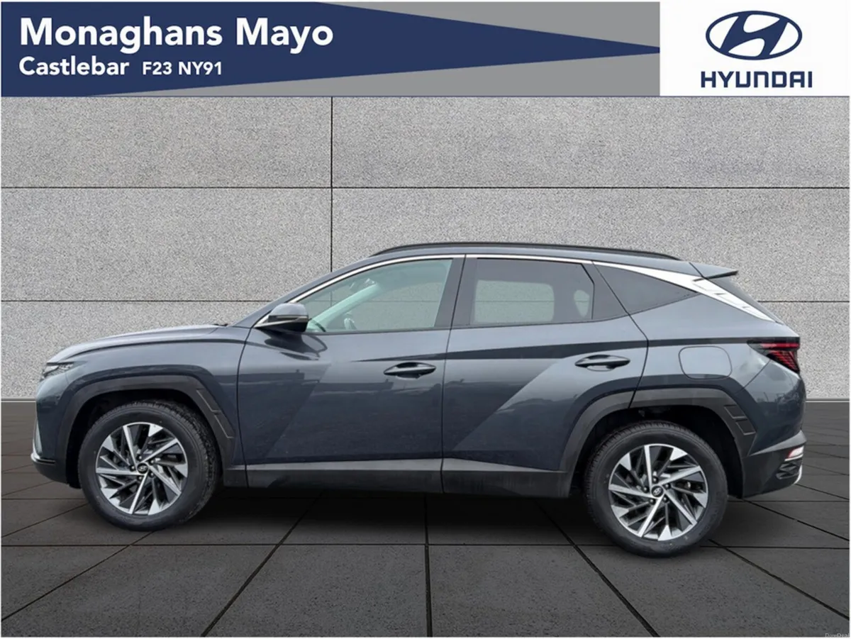Hyundai Tucson EXECUTIVE PLUS 1.6 DIESEL 5DR - Image 6