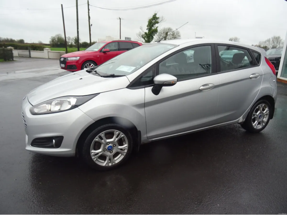 Ford Fiesta MCA ZETEC 1.0 65PS - Image 2