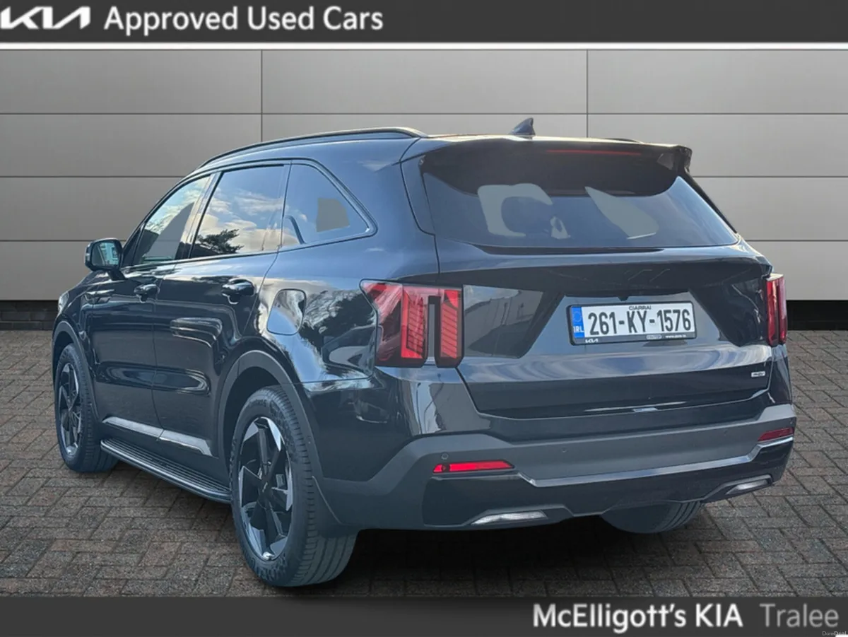 Kia Sorento PHEV PE SEM 5DR AUTO - Image 3