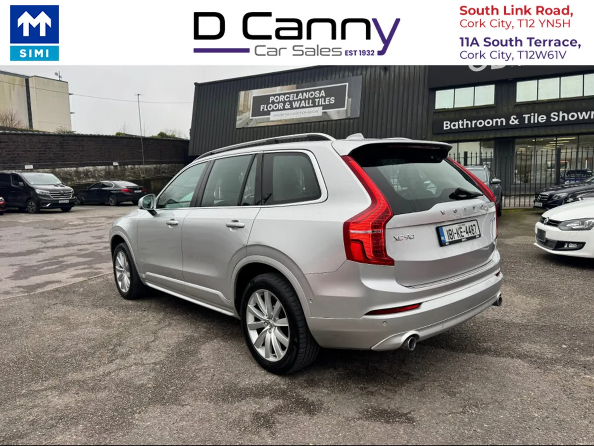 Volvo XC90 D5 AWD MOMENTUM GT 5DR AUTO - Image 5
