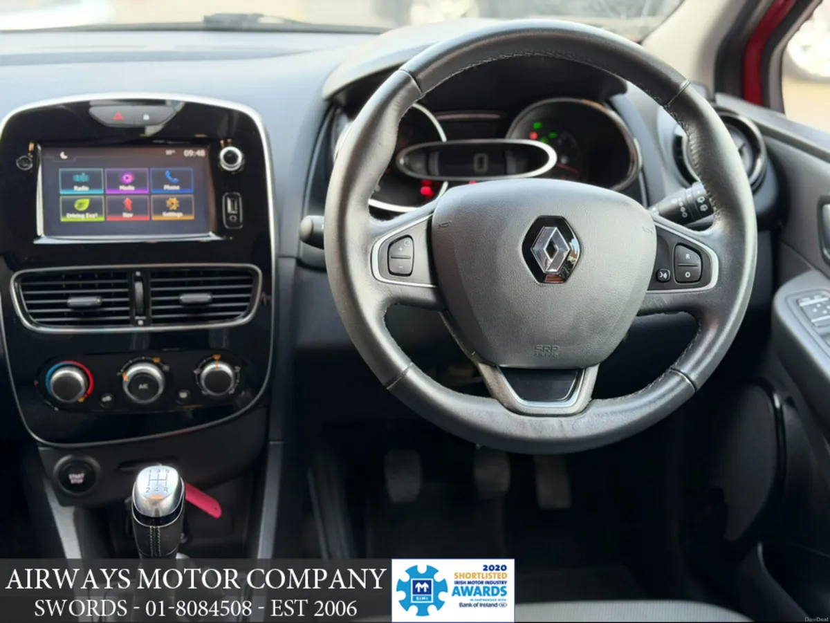 Renault Clio 1.2 IV DYNAMIQUE NAV 5DR - LOW KMS - - Image 4