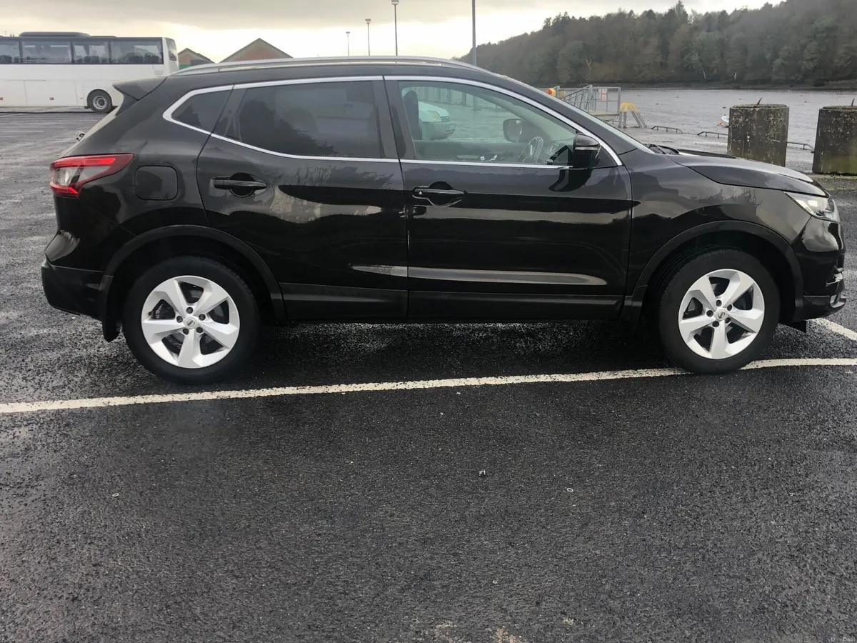 Nissan Qashqai 2018 - Image 1