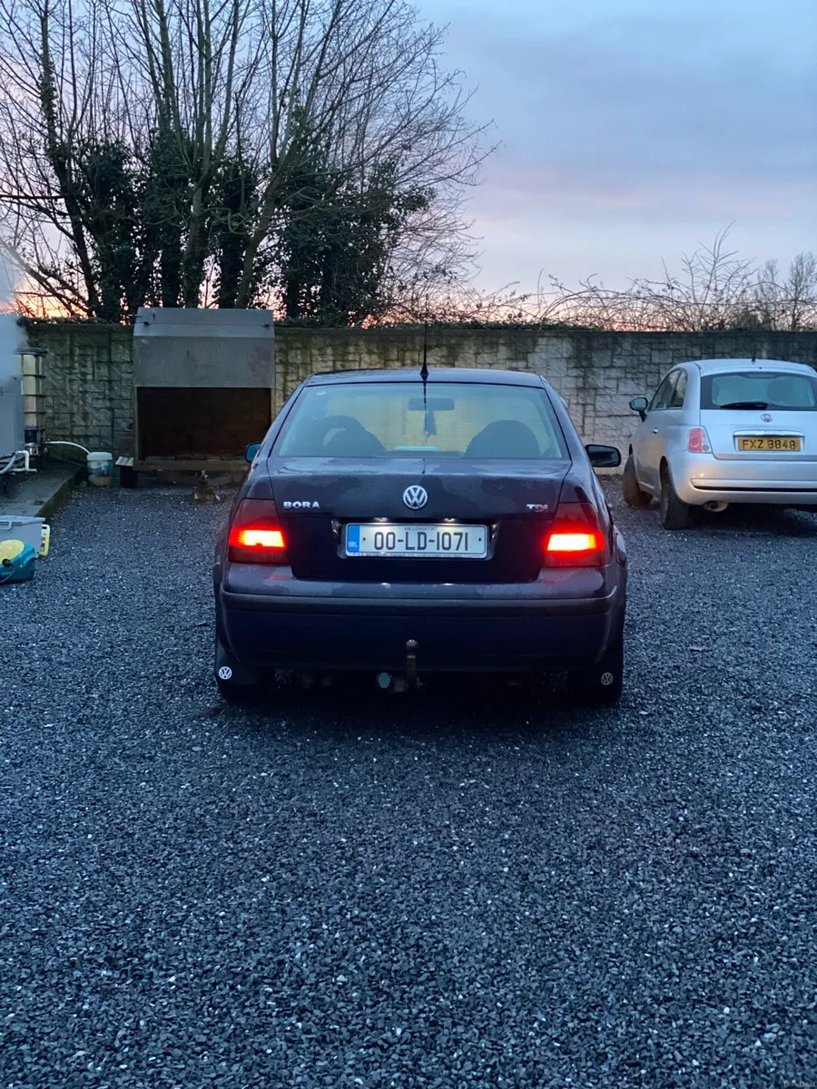 Volkswagen bora - Image 3