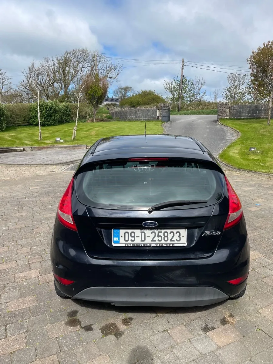 Ford Fiesta 2009 - Image 4