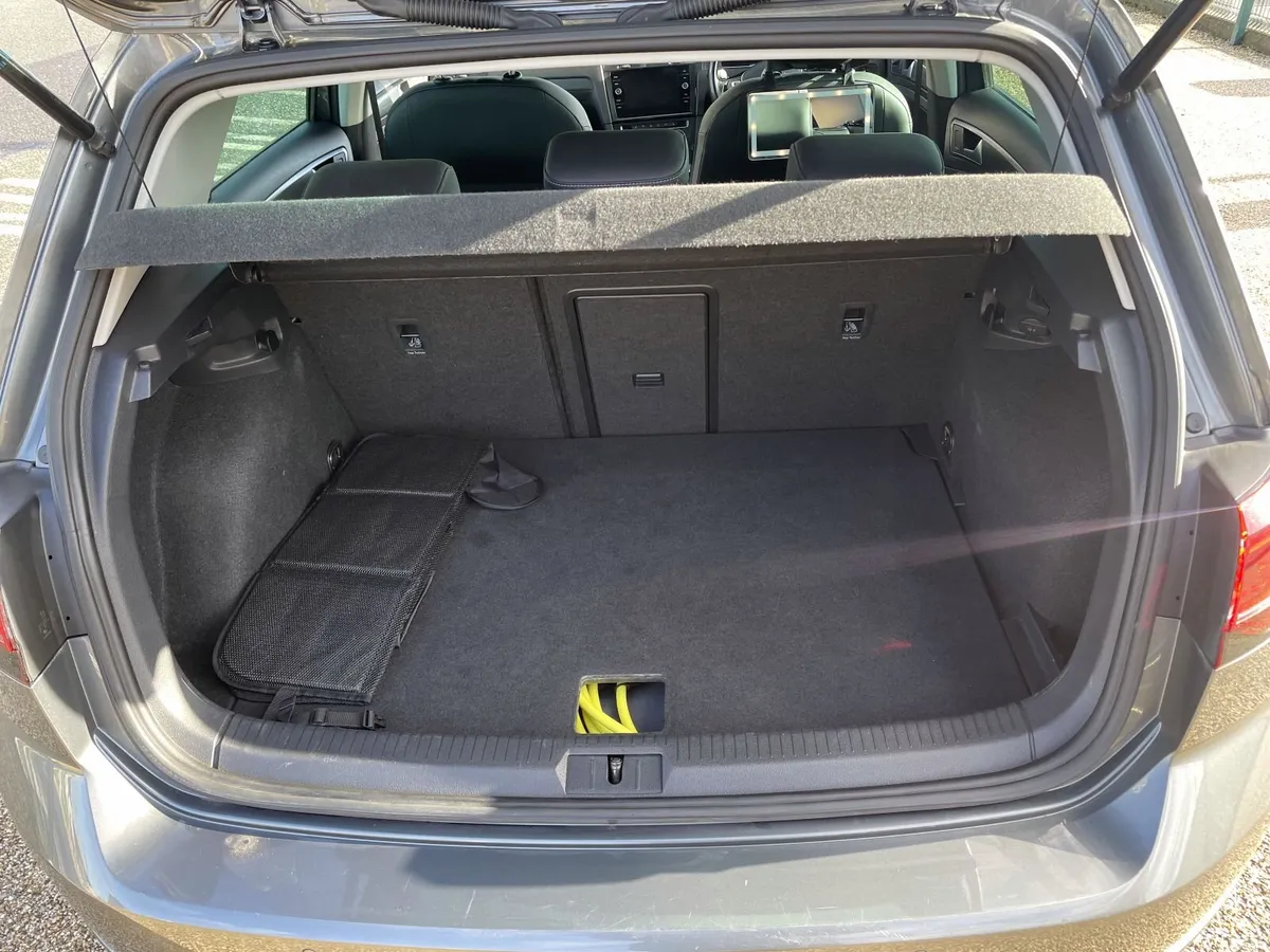 Volkswagen Golf 2019 - Image 3