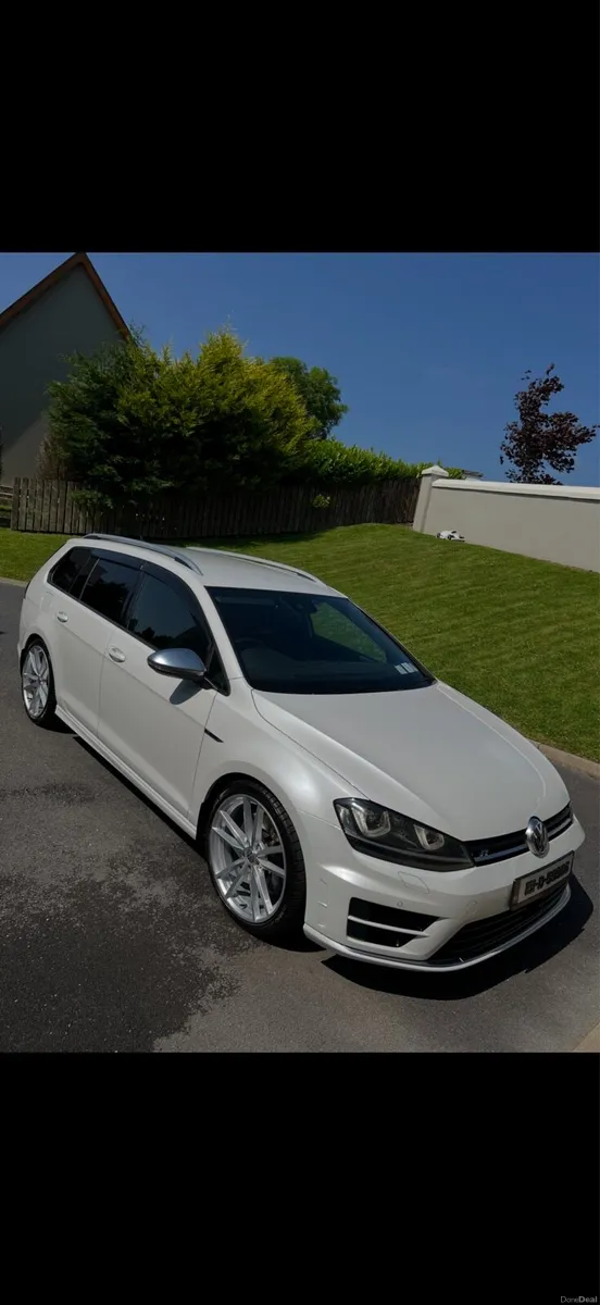 VW Golf R estate variant 2.0 tsi DSG - Image 1