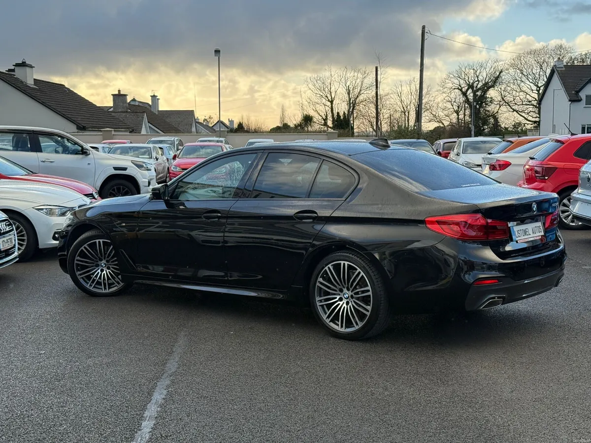 191 BMW 523D M-SPORT *SUNROOF *CREAM LEATHER - Image 2