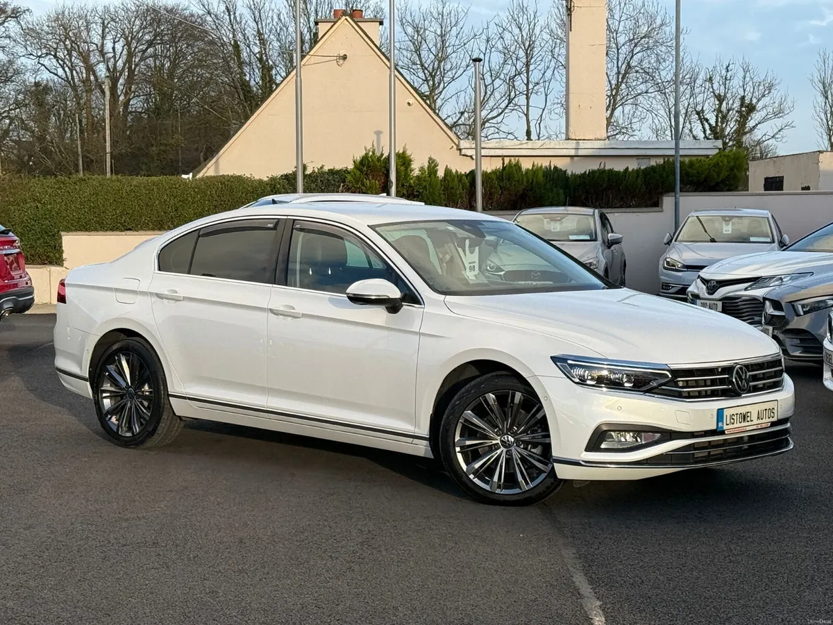 211 VW PASSAT ELEGANCE ADVANCED 2.0TDI 190BHP AUTO - Image 2