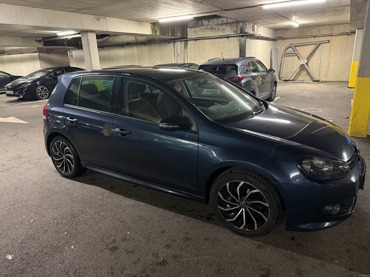 Volkswagen Golf R Line FRESH NCT - Image 1