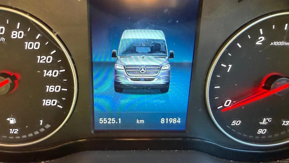 Mercedes-Benz Sprinter 2020 - Image 2