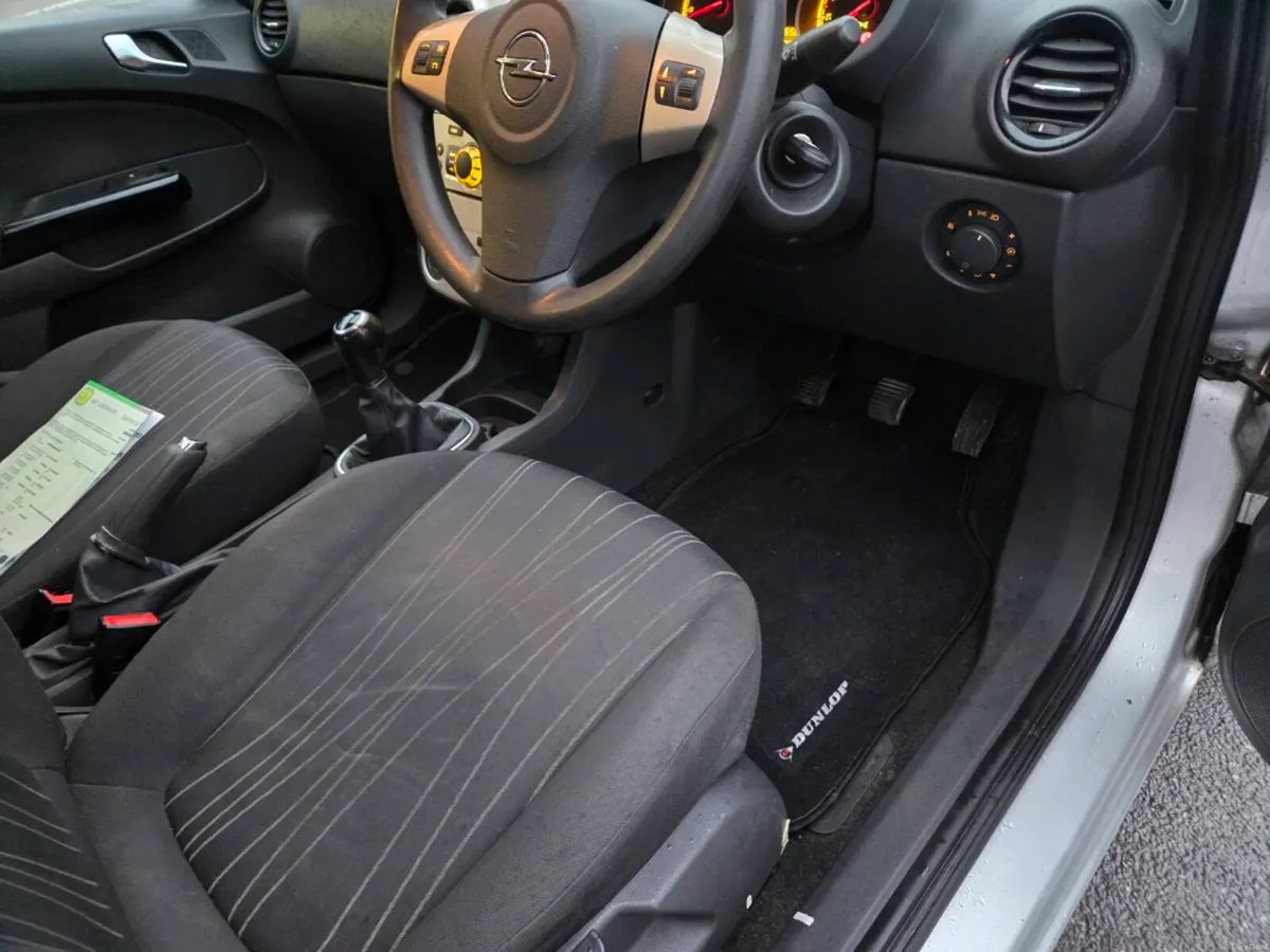 08 1.2 petrol opel corsa new test and tax - Image 2