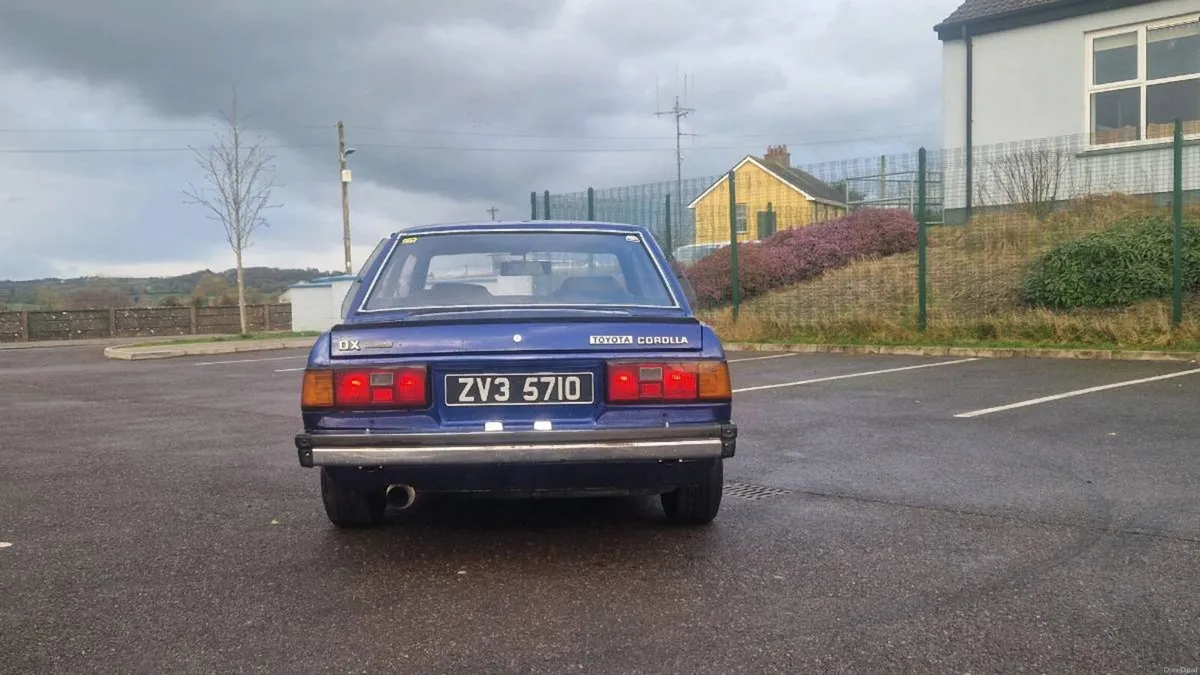 Toyota corolla dx ke70 - Image 3