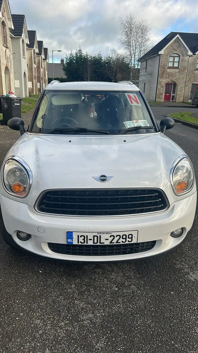 Mini Countryman - Image 2