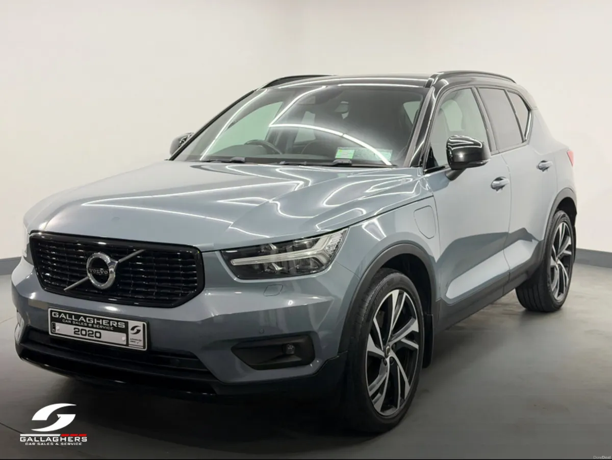 Volvo XC40 (202) R-DESIGN T5 RECHARGE AUTO - Image 2