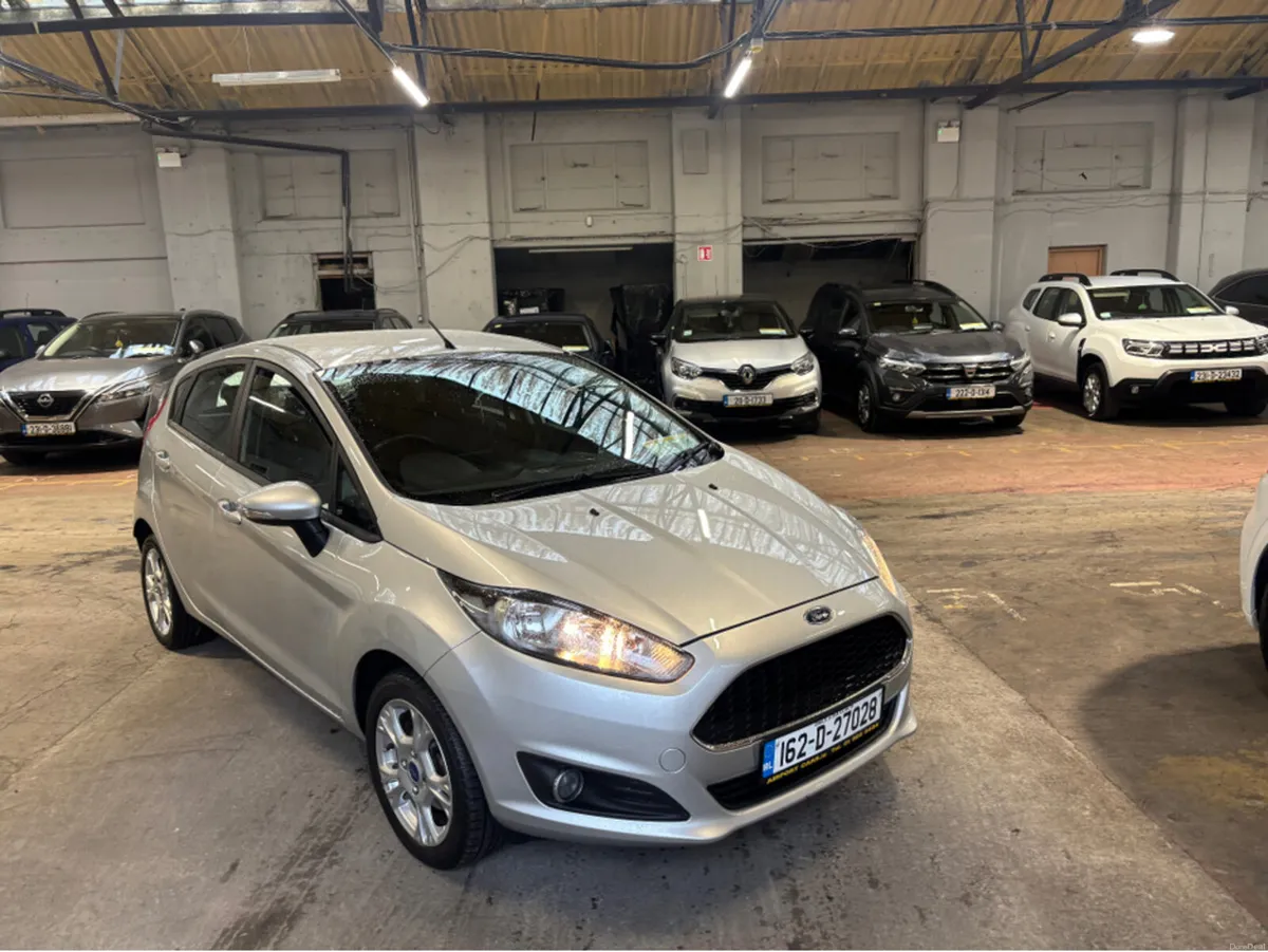 Ford Fiesta 1.0 ZETEC ECOBOOST 65PS 5DR - Image 1