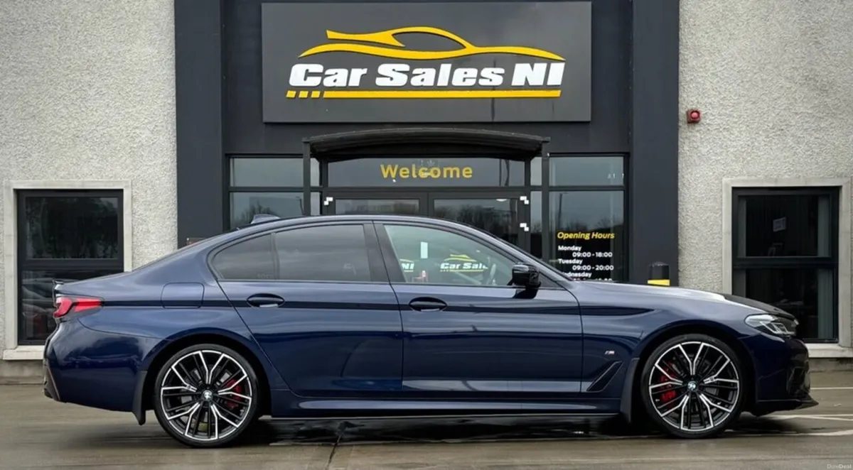 2.0 520d MHT M Sport Saloon 4dr Diesel Hybrid Step - Image 3