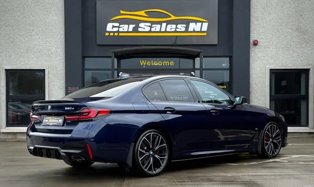 2.0 520d MHT M Sport Saloon 4dr Diesel Hybrid Step - Image 4