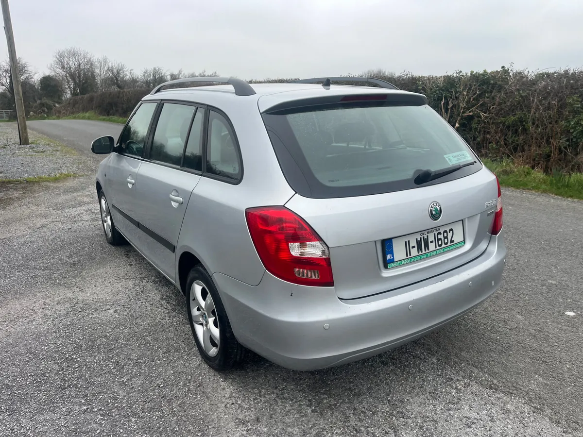Skoda Fabia 2011 1.2 tsi - Image 4