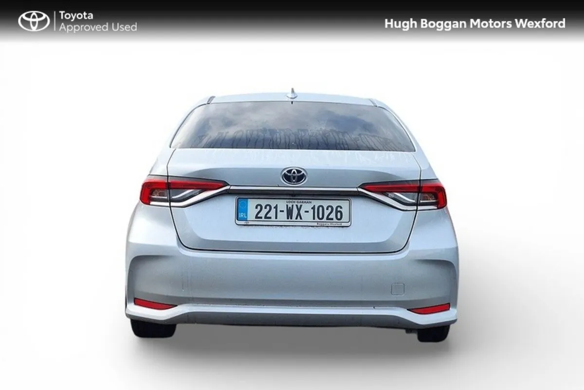 Toyota Corolla SPORT HYBRID SALOON -- LONG WARRANT - Image 4