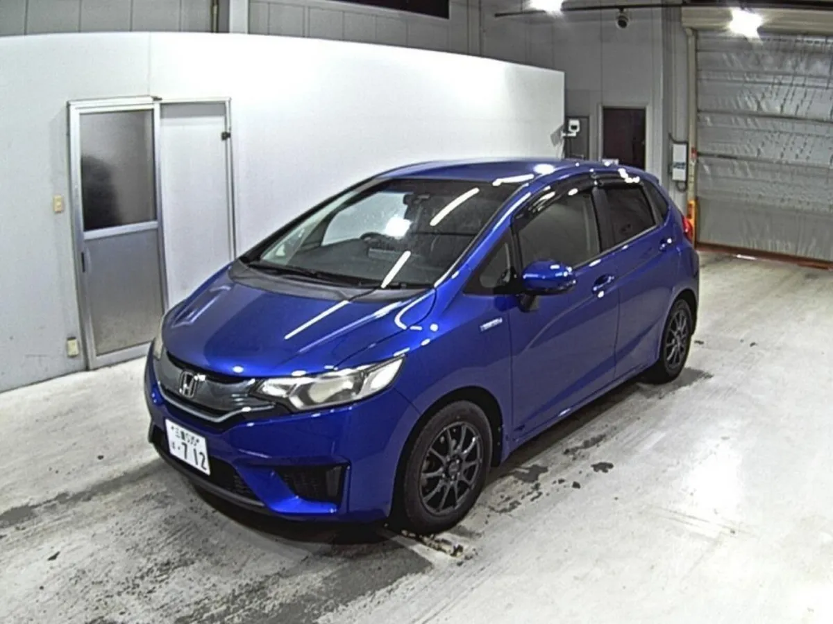 2014 Honda Fit 1.5 Hybrid Automatic - Image 1