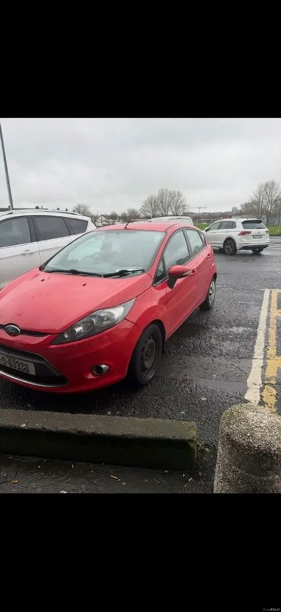 2011 Ford Fiesta - Image 1