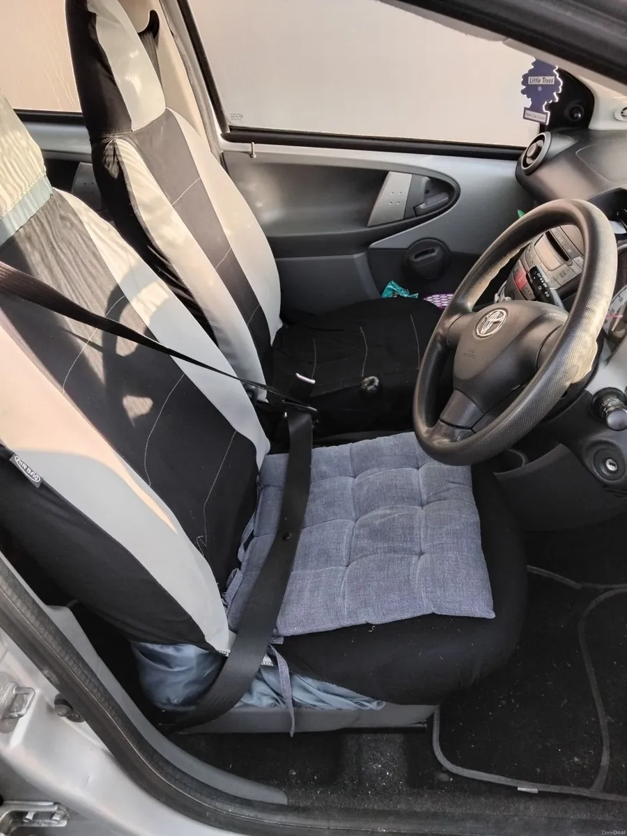Toyota Aygo 2006 - Image 2