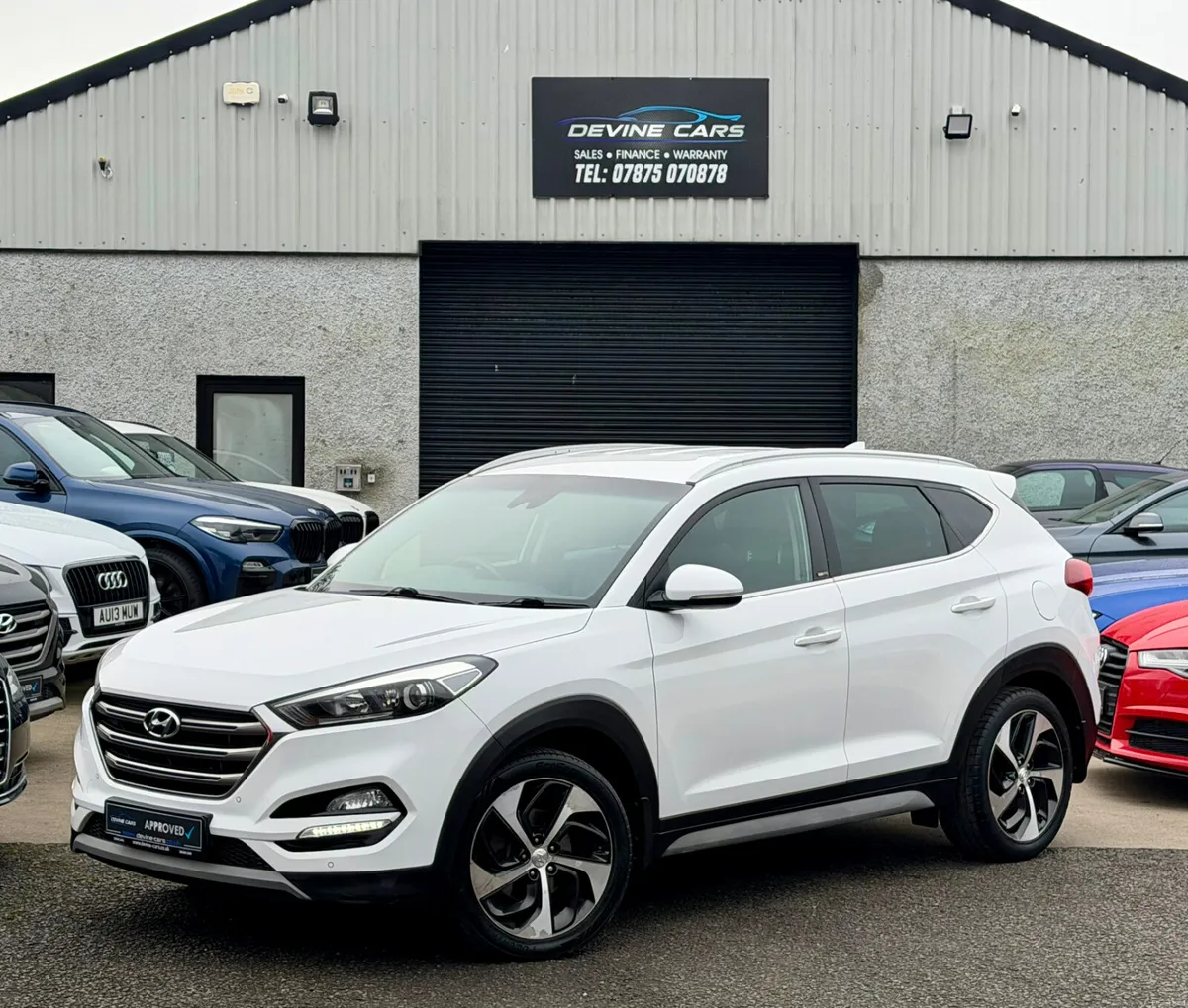 Nov 2017 Hyundai Tucson 1.7 CRDi Blue Drive Sport - Image 3