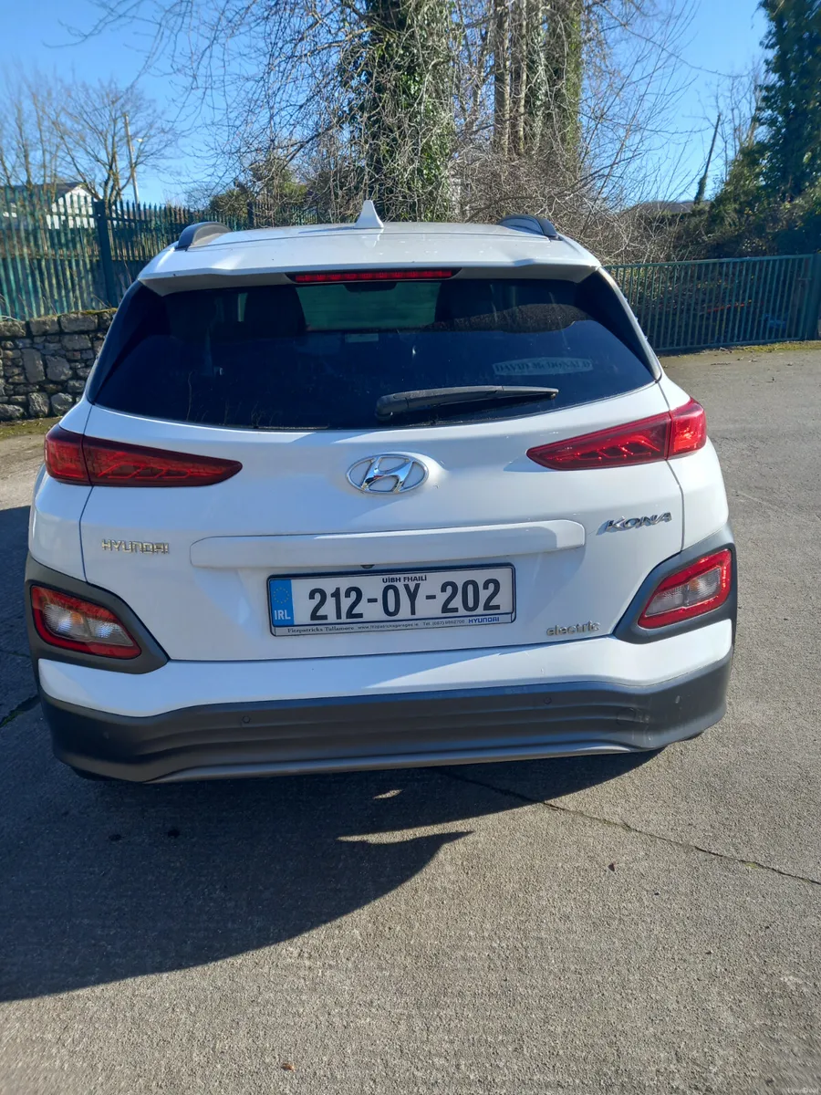 2021 Hyundai KONA - Image 2