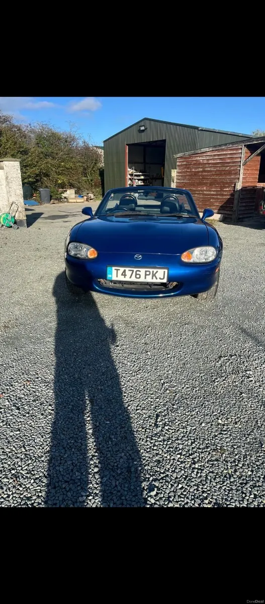 Mazda MX-5 1999 - Image 2