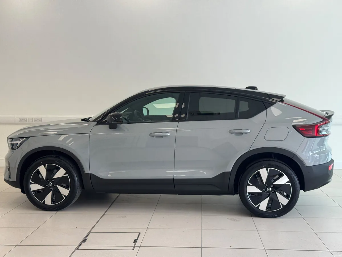 Volvo EC40 plus extended range 2026 - Image 3