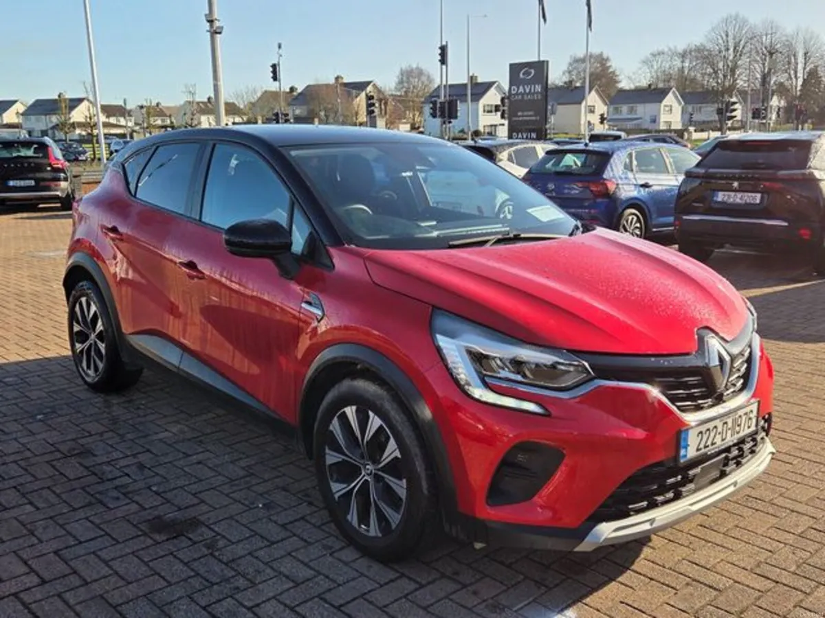 Renault Captur Limited Naeb TCE 90 5DR - Image 1