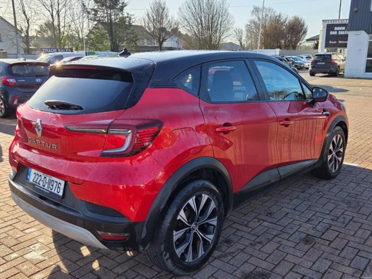 Renault Captur Limited Naeb TCE 90 5DR - Image 3